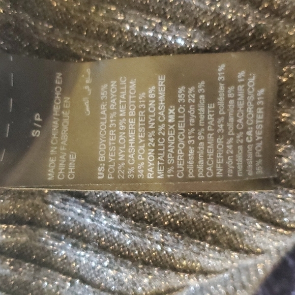 White House Black Market off shoulder Sweater Size Small - Picture 10 of 17